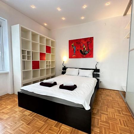 Charming Starry Night Apartment Lublana Zewnętrze zdjęcie
